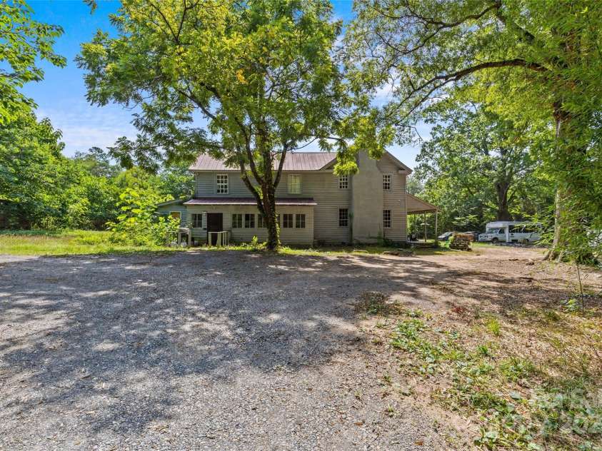5621 Mount Olive Church Road, Charlotte, NC 28278.  MLS# CAR4205330, YatesRealty ID 6788. 
