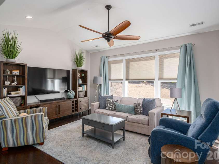 3036 Winged Teal Court, Belmont, NC 28012.  MLS# CAR4337484, YatesRealty ID 6789. 