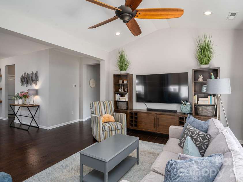 3036 Winged Teal Court, Belmont, NC 28012.  MLS# CAR4337484, YatesRealty ID 6789. 