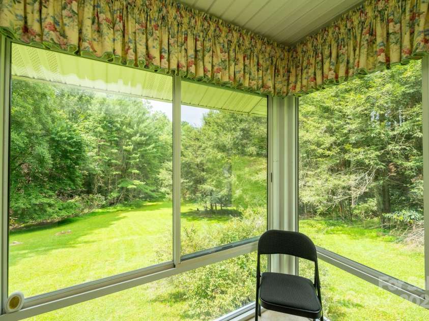 230 West Cove Lane, Boone, NC 28607.  MLS# CAR4319772, YatesRealty ID 679. 