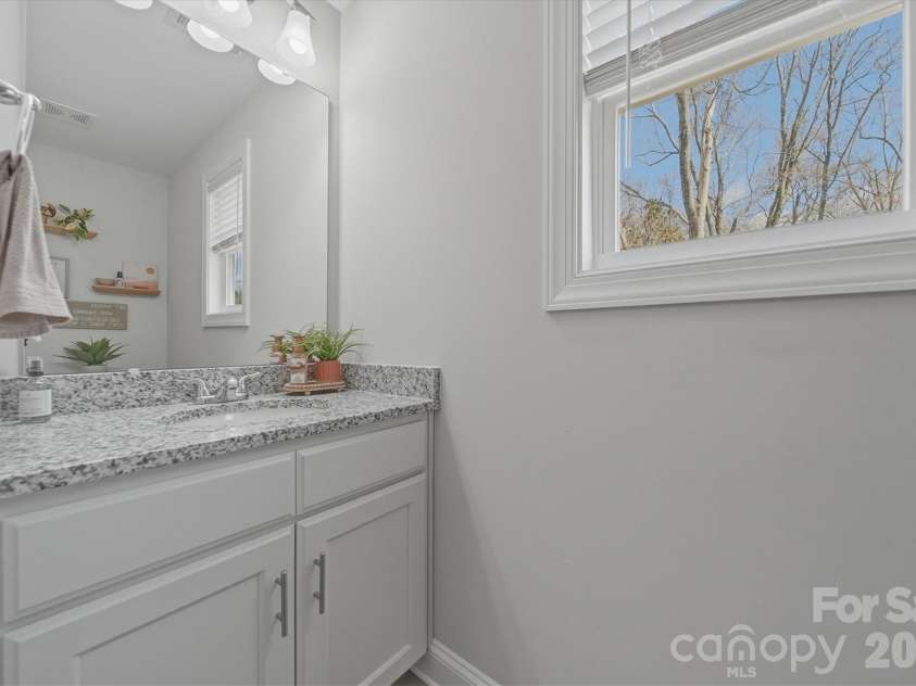 406 Ruth Avenue, Kannapolis, NC 28083.  MLS# CAR4350522, YatesRealty ID 6790. 1st Floor Half Bath