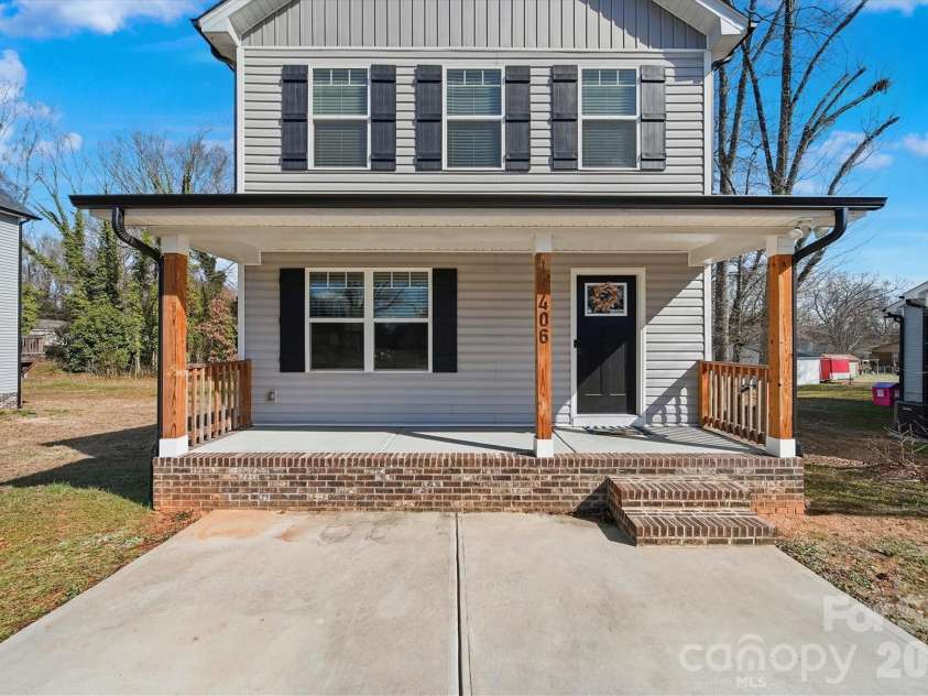 406 Ruth Avenue, Kannapolis, NC 28083.  MLS# CAR4350522, YatesRealty ID 6790. 