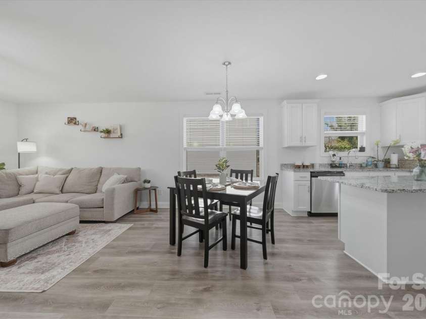 406 Ruth Avenue, Kannapolis, NC 28083.  MLS# CAR4350522, YatesRealty ID 6790. 