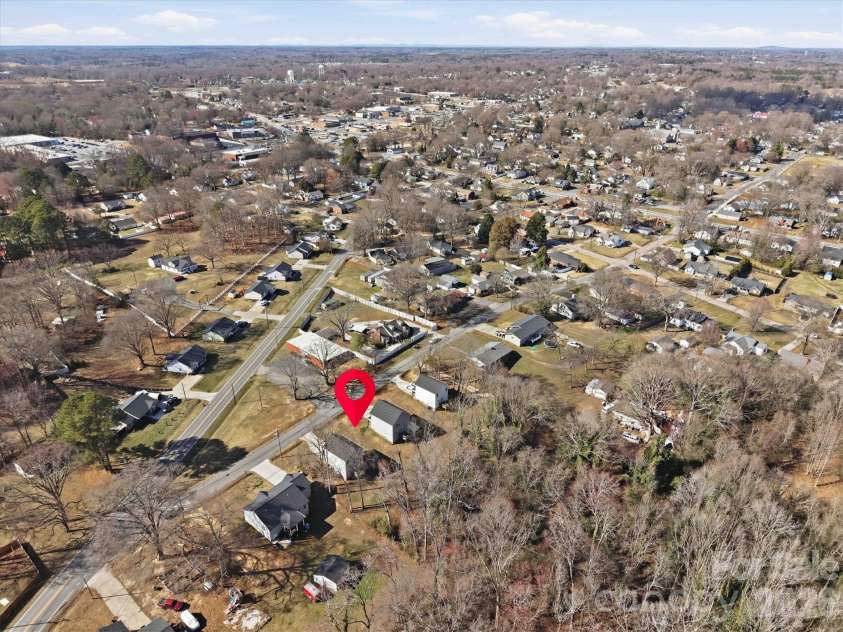 406 Ruth Avenue, Kannapolis, NC 28083.  MLS# CAR4350522, YatesRealty ID 6790. 