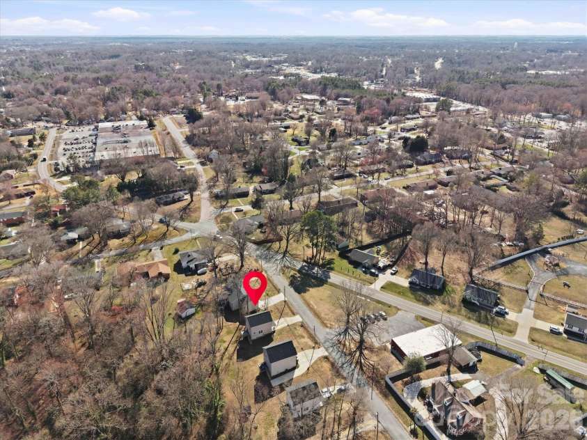 406 Ruth Avenue, Kannapolis, NC 28083.  MLS# CAR4350522, YatesRealty ID 6790. 