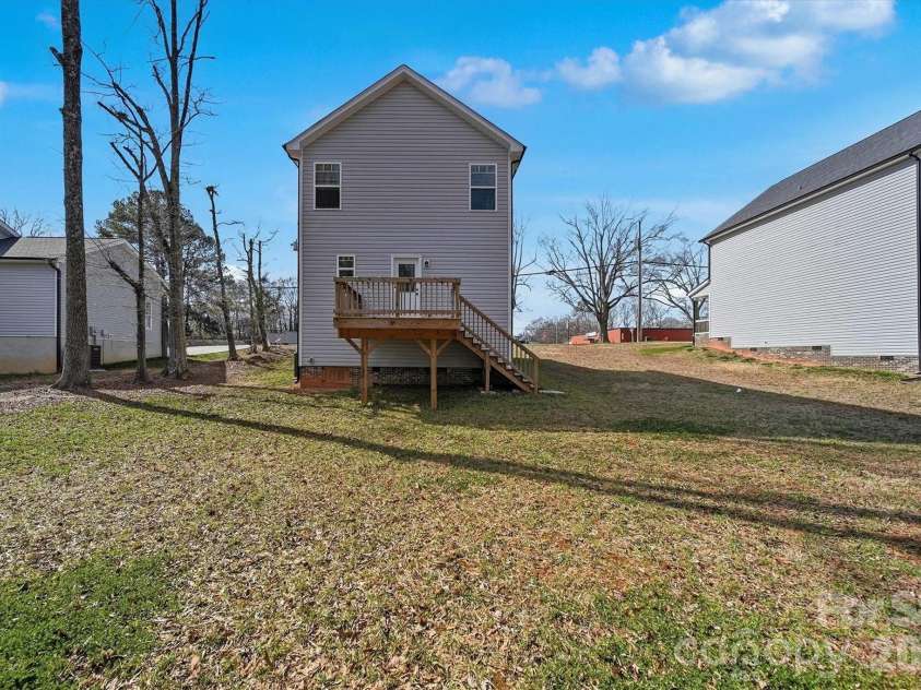 406 Ruth Avenue, Kannapolis, NC 28083.  MLS# CAR4350522, YatesRealty ID 6790. Backyard