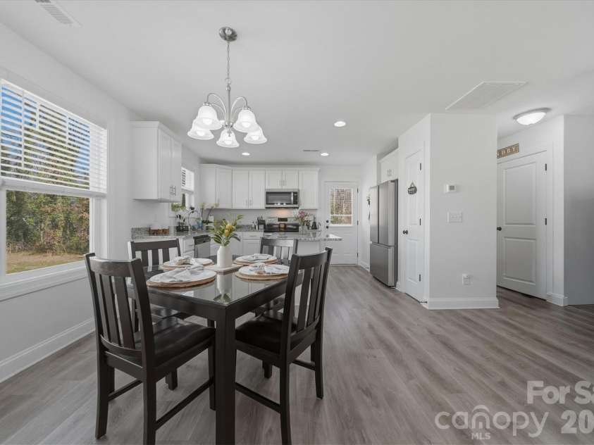 406 Ruth Avenue, Kannapolis, NC 28083.  MLS# CAR4350522, YatesRealty ID 6790. Dining