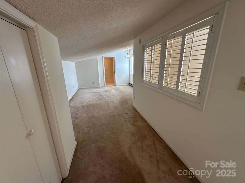 1869 Wooten Street, Catawba, NC 28673.  MLS# CAR4247138, YatesRealty ID 6791. Bonus Room above Great Room