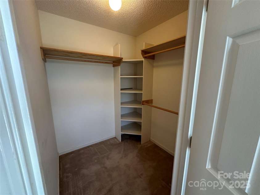 1869 Wooten Street, Catawba, NC 28673.  MLS# CAR4247138, YatesRealty ID 6791. Primary Closet