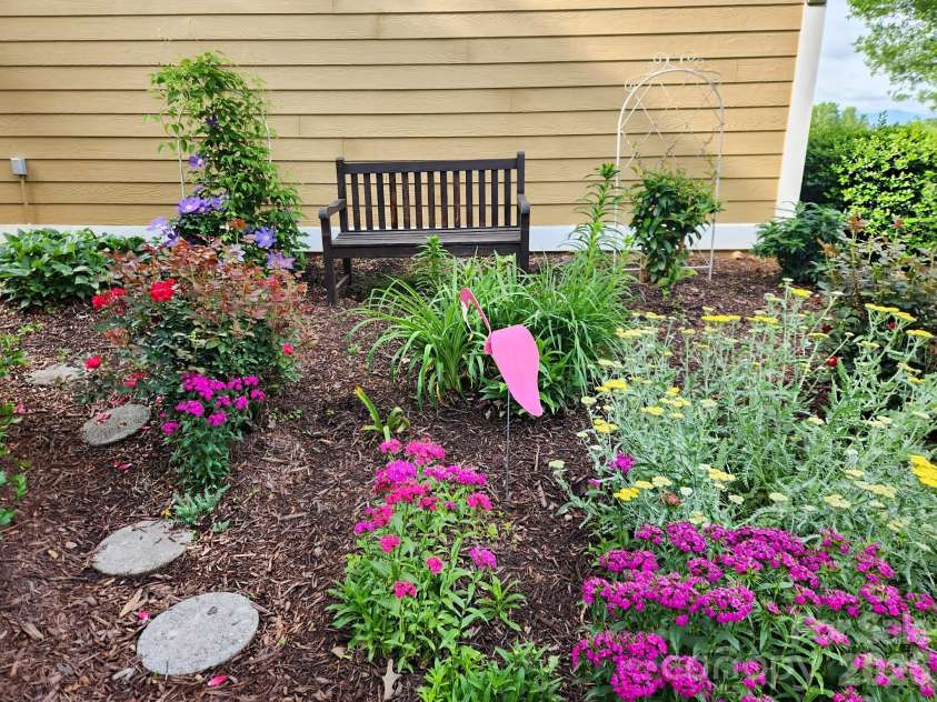 1301 Hyde Park Drive, Asheville, NC 28806.  MLS# CAR4336141, YatesRealty ID 6793. Relax!