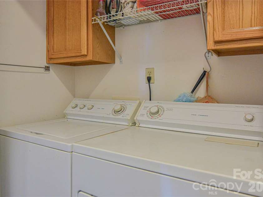 1301 Hyde Park Drive, Asheville, NC 28806.  MLS# CAR4336141, YatesRealty ID 6793. The laundry pair within easy reach.