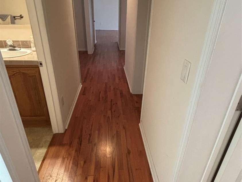 4761 Sand Clay Road, Hickory, NC 28602.  MLS# CAR4203583, YatesRealty ID 6794. 