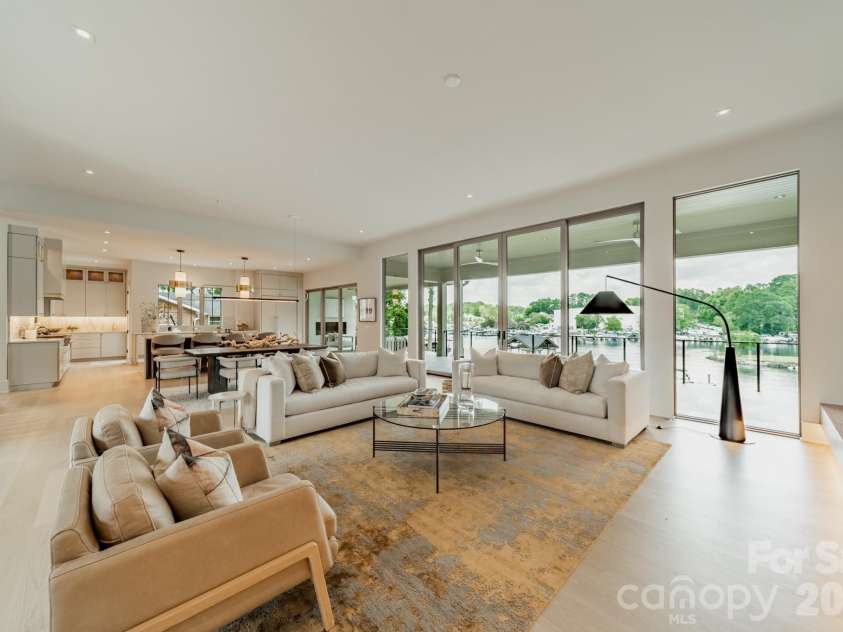 20114 Norman Colony Road, Cornelius, NC 28031.  MLS# CAR4344085, YatesRealty ID 6796. 