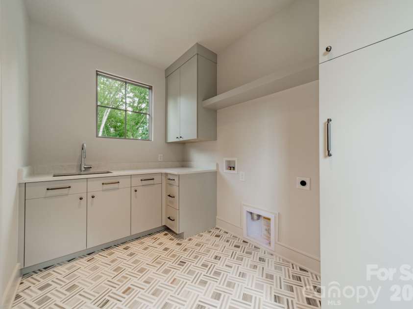 20114 Norman Colony Road, Cornelius, NC 28031.  MLS# CAR4344085, YatesRealty ID 6796. 