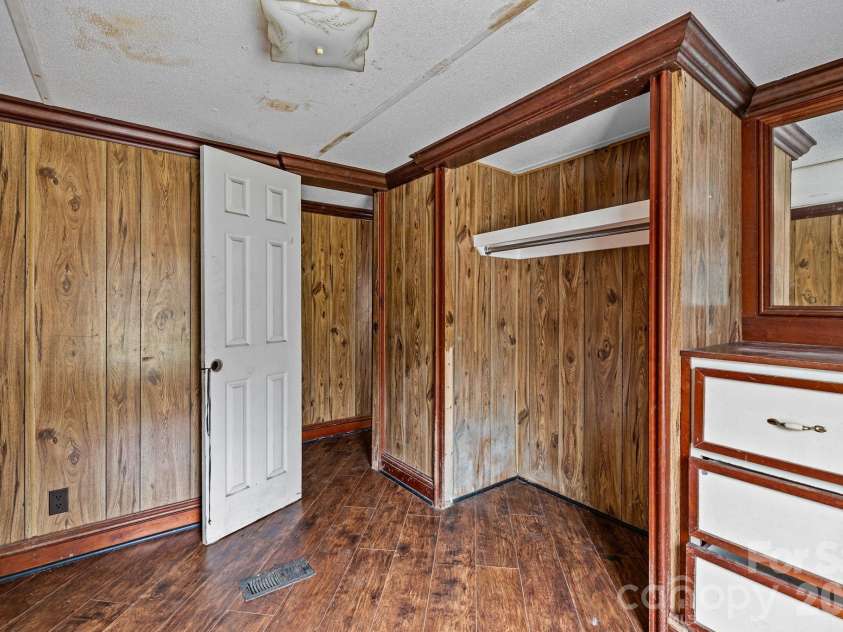 9102 McElroy Road, Waxhaw, NC 28173.  MLS# CAR4318762, YatesRealty ID 6798. 