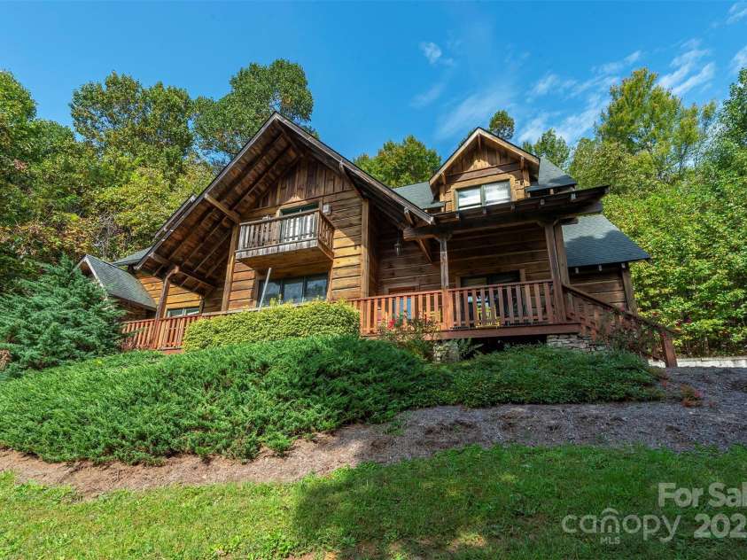 85 Prospectors Trail, Black Mountain, NC 28711.  MLS# CAR4307945, YatesRealty ID 68. 