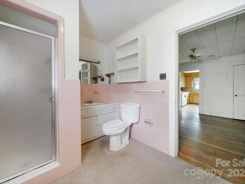 1670 Lynwood Drive, Lancaster, SC 29720.  MLS# CAR4331883, YatesRealty ID 680. 