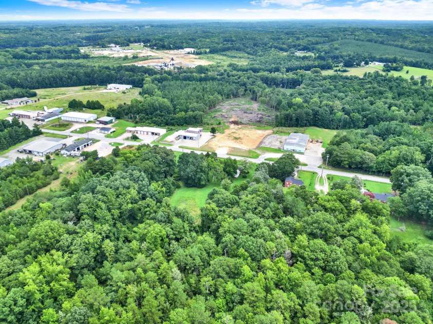 1670 Lynwood Drive, Lancaster, SC 29720.  MLS# CAR4331883, YatesRealty ID 680. 