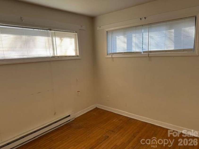 2218 Wilson Avenue, Charlotte, NC 28208.  MLS# CAR4361768, YatesRealty ID 6800. 