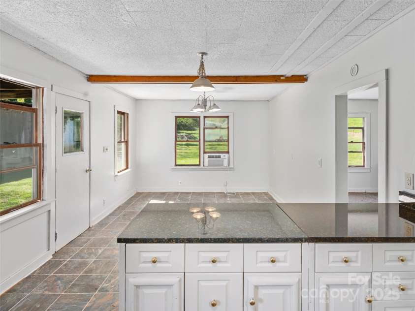 1 Gordon Silvers Road, Bakersville, NC 28705.  MLS# CAR4206784, YatesRealty ID 6801. 