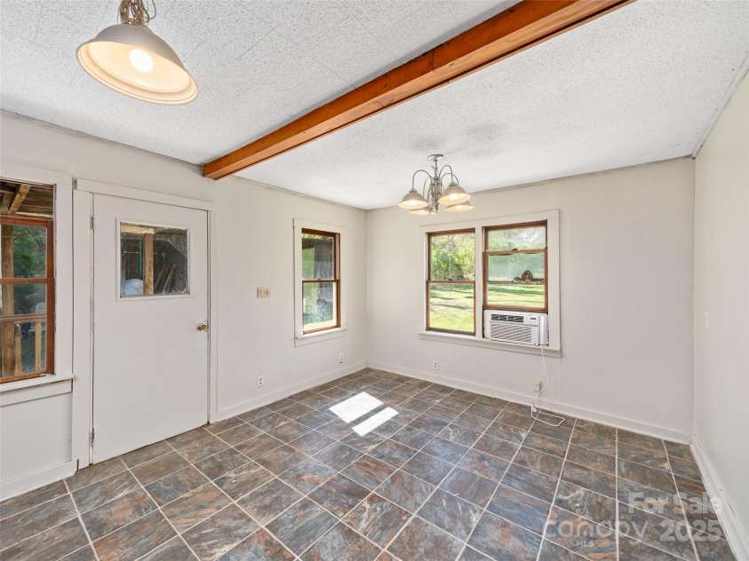 1 Gordon Silvers Road, Bakersville, NC 28705.  MLS# CAR4206784, YatesRealty ID 6801. 