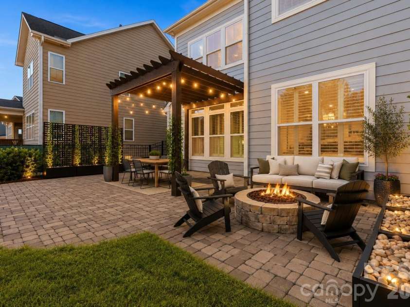 5401 Meadowcroft Way, Fort Mill, SC 29708.  MLS# CAR4345886, YatesRealty ID 6801. 