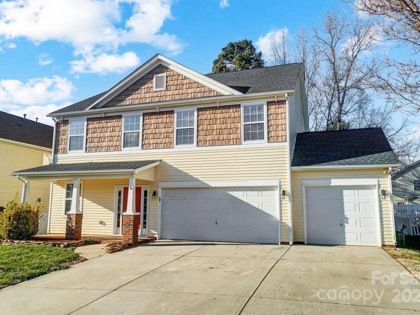 4005 Linville Falls Lane, Monroe, NC 28110.  MLS# CAR4211475, YatesRealty ID 6802. 