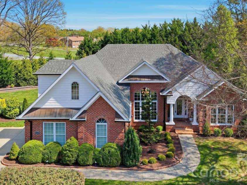 7535 Sedgebrook Drive, Stanley, NC 28164.  MLS# CAR4361077, YatesRealty ID 6802. 