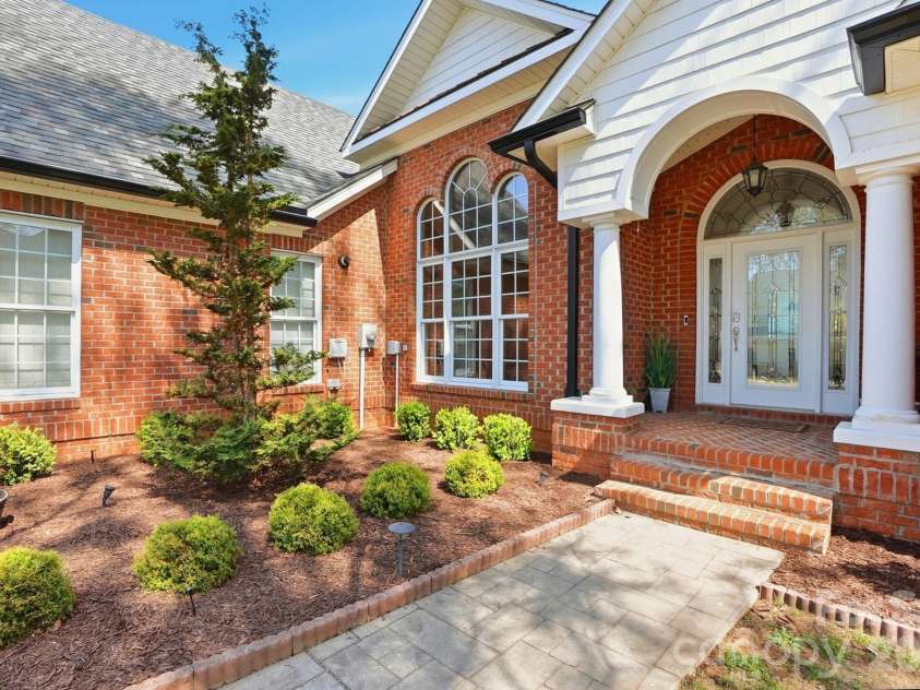7535 Sedgebrook Drive, Stanley, NC 28164.  MLS# CAR4361077, YatesRealty ID 6802. 