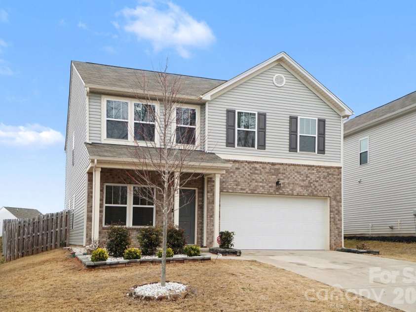 113 Buoy Lane, Statesville, NC 28677.  MLS# CAR4353653, YatesRealty ID 6803. 