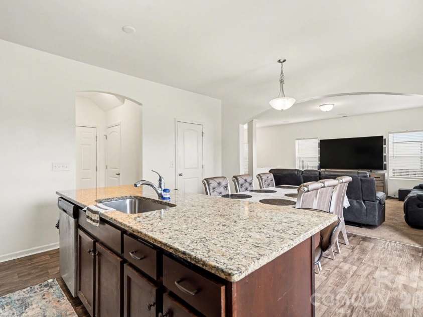 113 Buoy Lane, Statesville, NC 28677.  MLS# CAR4353653, YatesRealty ID 6803. 