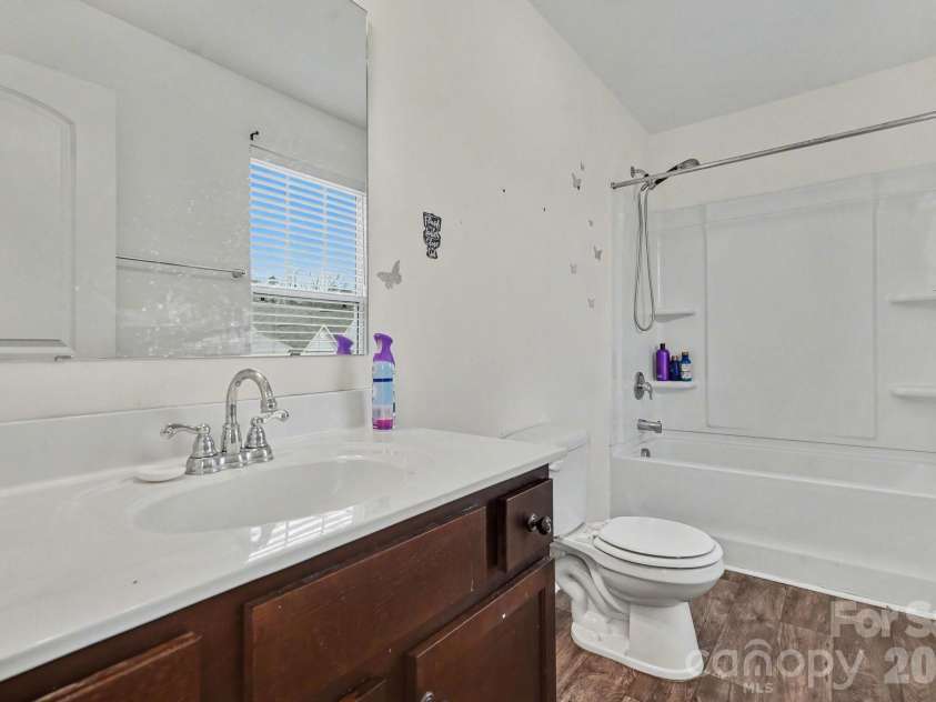 113 Buoy Lane, Statesville, NC 28677.  MLS# CAR4353653, YatesRealty ID 6803. 