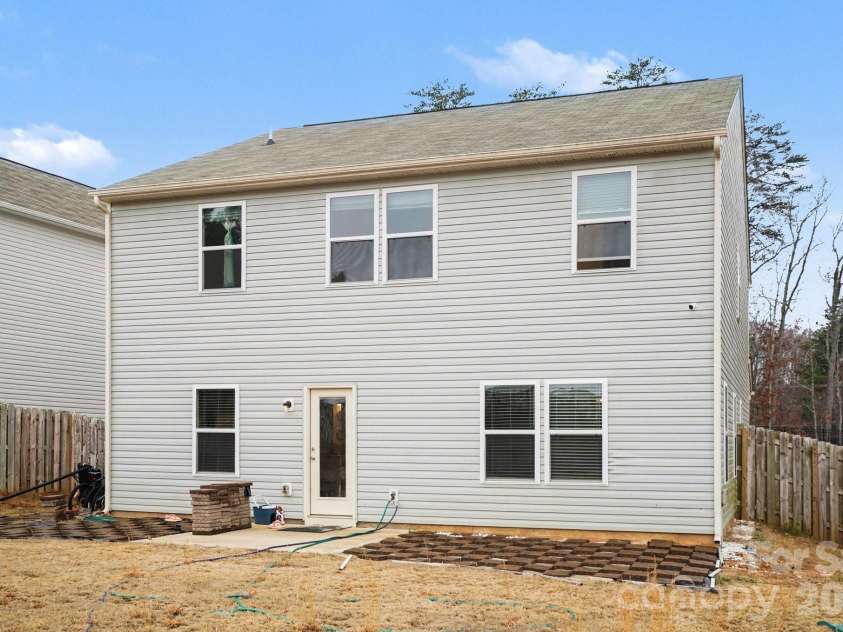 113 Buoy Lane, Statesville, NC 28677.  MLS# CAR4353653, YatesRealty ID 6803. 