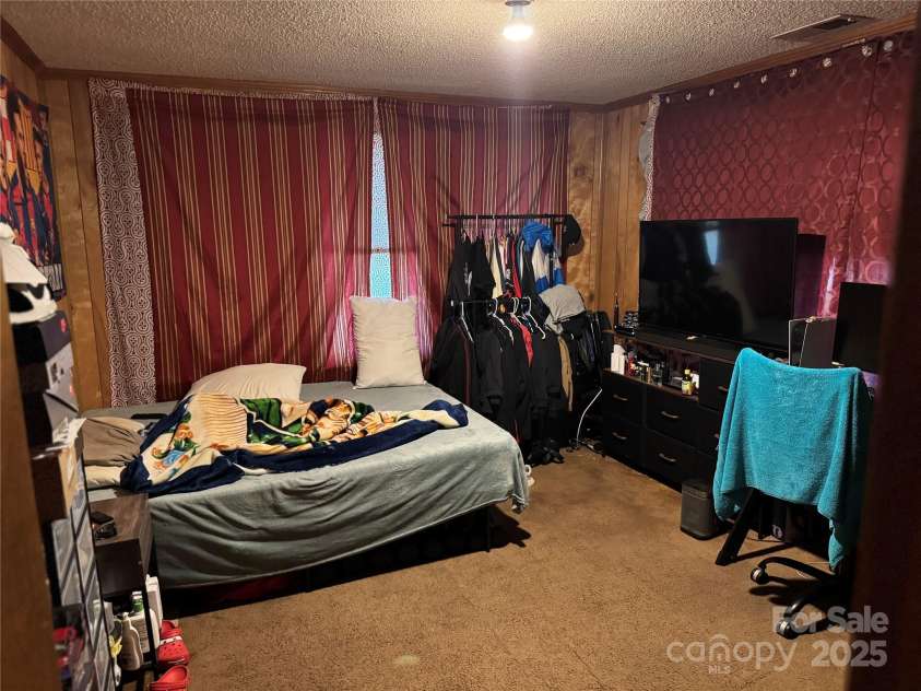 1203 Charlotte Avenue, Monroe, NC 28110.  MLS# CAR4246461, YatesRealty ID 6803. 