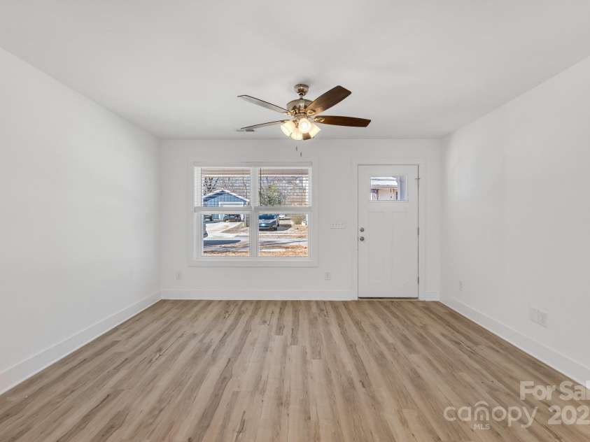 81 Kirk Street, Salisbury, NC 28144.  MLS# CAR4266880, YatesRealty ID 6806. 