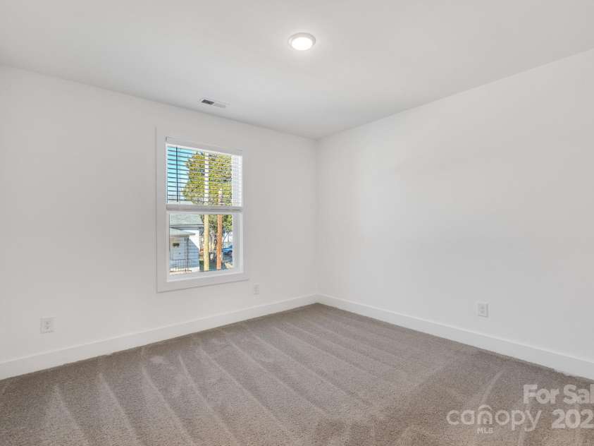 81 Kirk Street, Salisbury, NC 28144.  MLS# CAR4266880, YatesRealty ID 6806. 