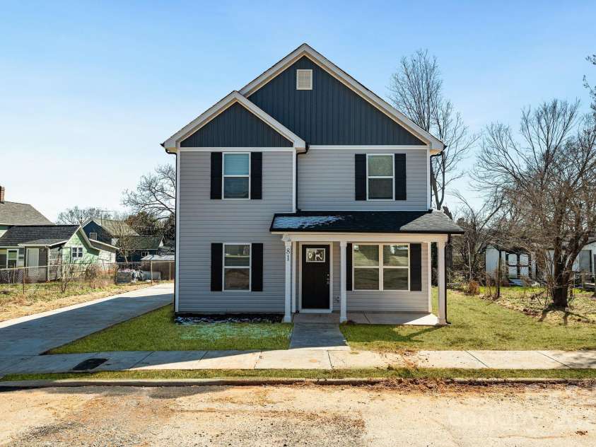 81 Kirk Street, Salisbury, NC 28144.  MLS# CAR4266880, YatesRealty ID 6806. 