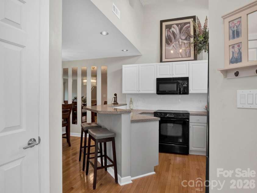 14526 Waterside Drive, Charlotte, NC 28278.  MLS# CAR4341702, YatesRealty ID 6807. 
