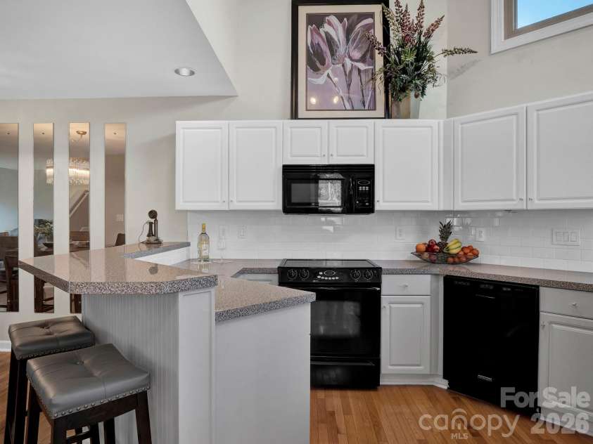14526 Waterside Drive, Charlotte, NC 28278.  MLS# CAR4341702, YatesRealty ID 6807. 