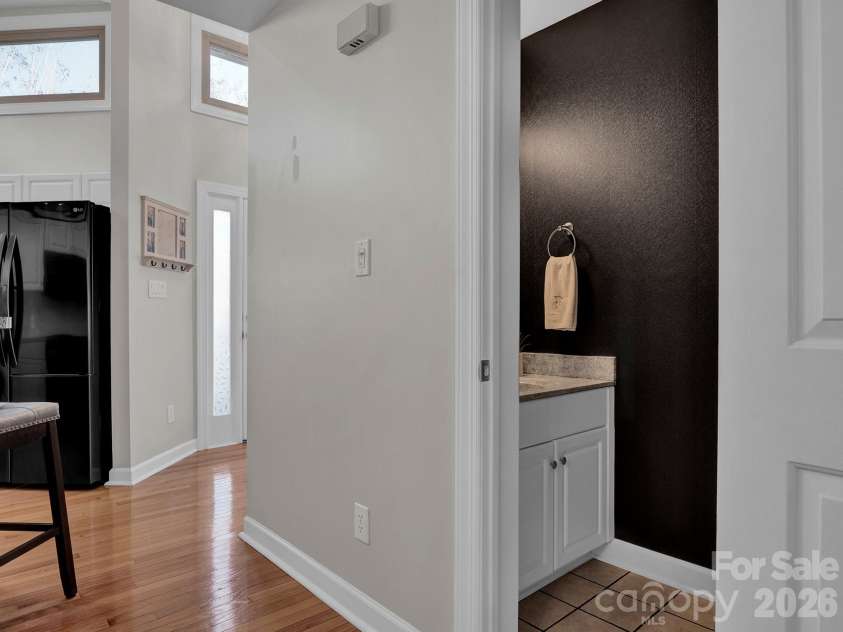 14526 Waterside Drive, Charlotte, NC 28278.  MLS# CAR4341702, YatesRealty ID 6807. 