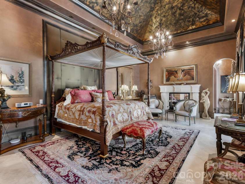 8524 Winged Bourne Road, Charlotte, NC 28210.  MLS# CAR4358780, YatesRealty ID 6808. Primary Bedroom 