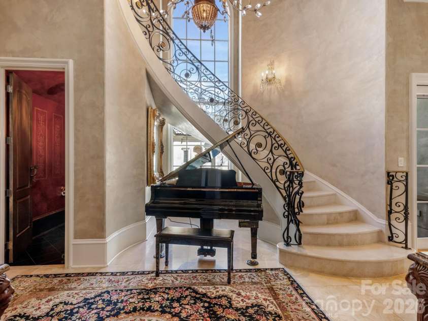 8524 Winged Bourne Road, Charlotte, NC 28210.  MLS# CAR4358780, YatesRealty ID 6808. Staircase 