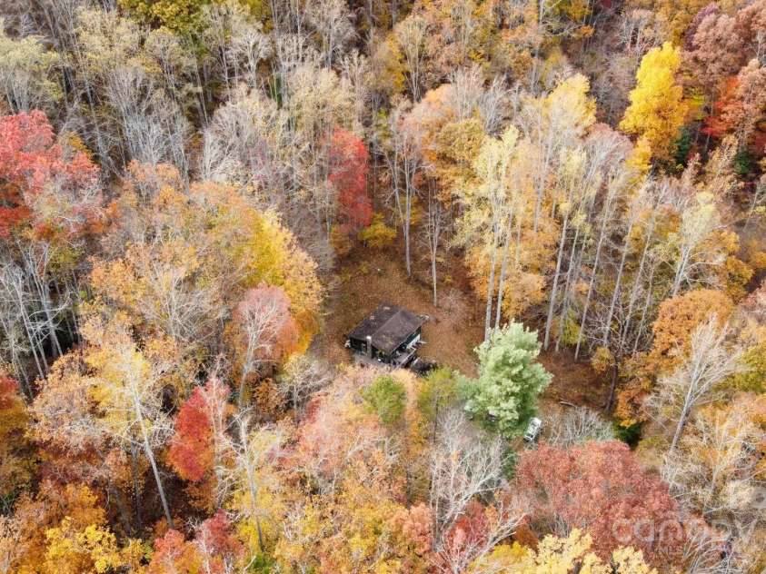 183 Stoney Fork Road, Barnardsville, NC 28709.  MLS# CAR4213332, YatesRealty ID 6809. 