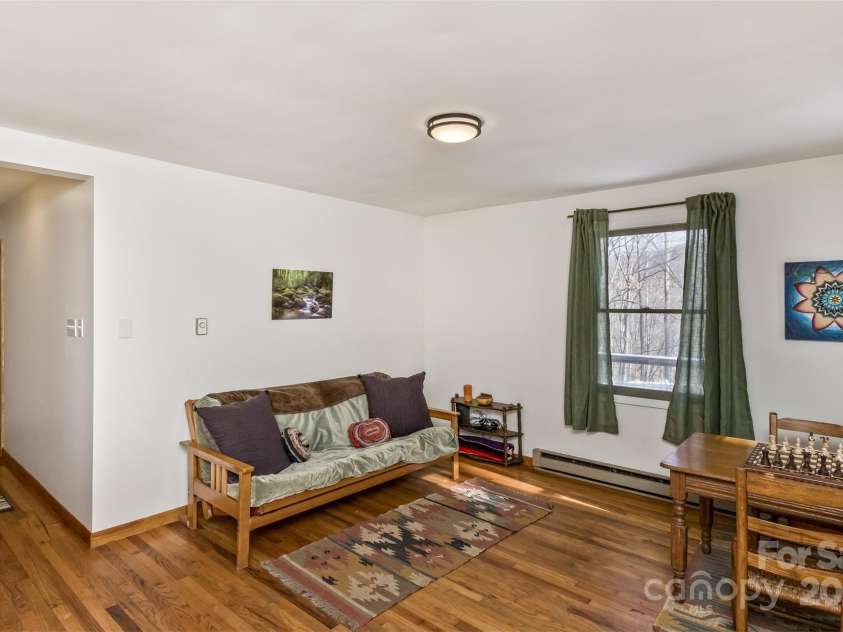 183 Stoney Fork Road, Barnardsville, NC 28709.  MLS# CAR4213332, YatesRealty ID 6809. 