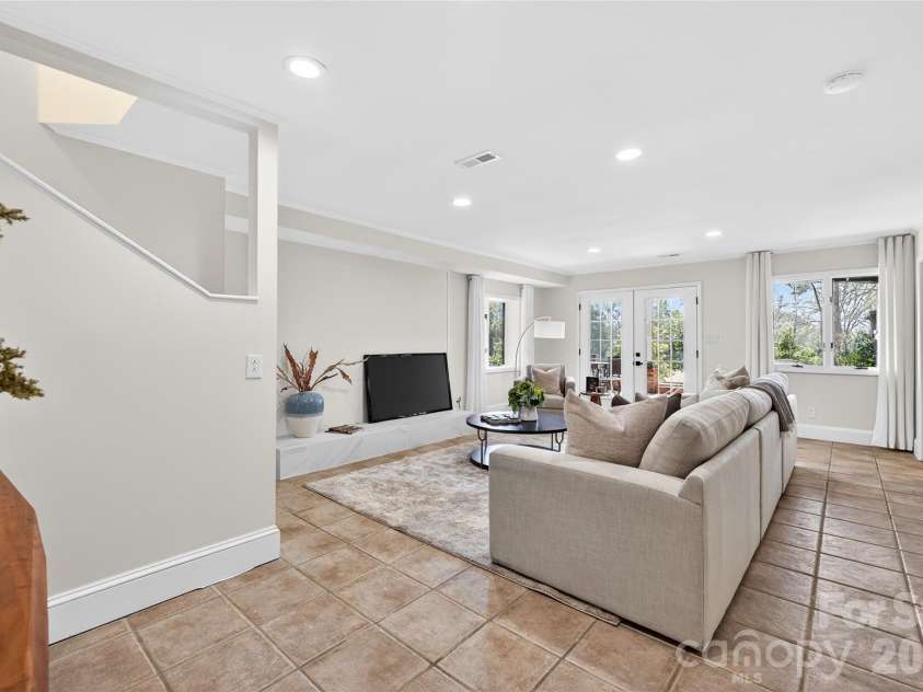 8001 Serendipity Lane, Charlotte, NC 28277.  MLS# CAR4356091, YatesRealty ID 6809. 