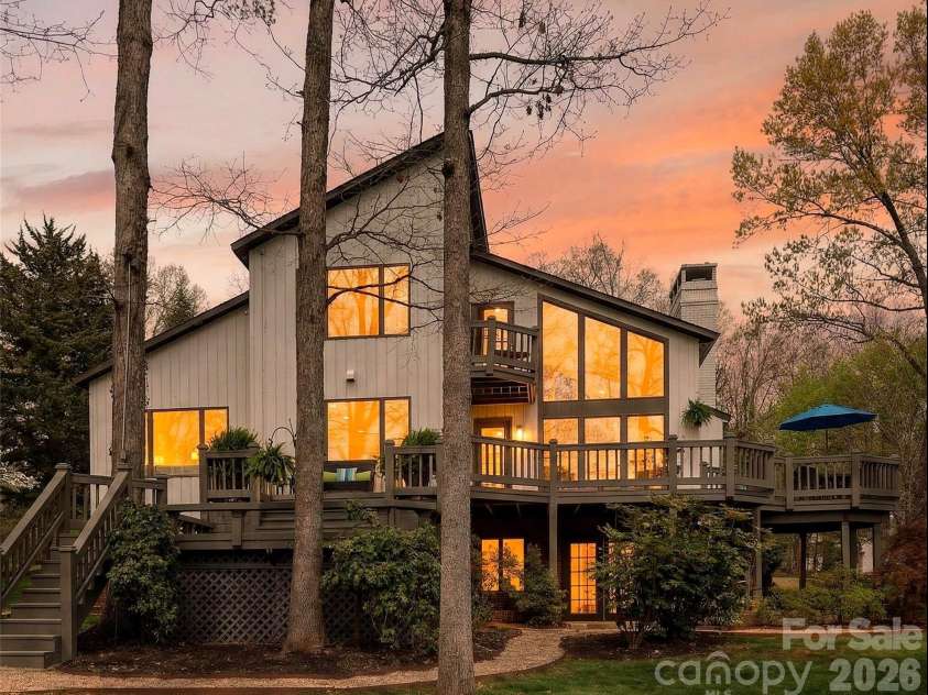 8001 Serendipity Lane, Charlotte, NC 28277.  MLS# CAR4356091, YatesRealty ID 6809. 