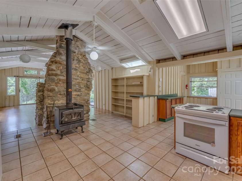 8749 Nc 63 Highway, Leicester, NC 28748.  MLS# CAR4214996, YatesRealty ID 681. 8749