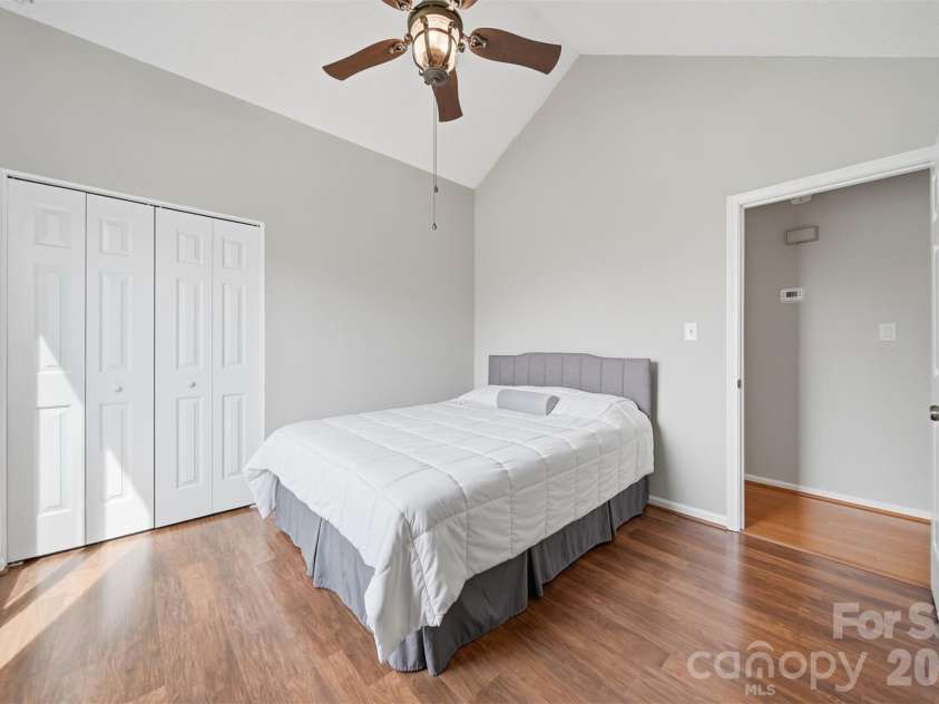 1951 19th Avenue Drive, Hickory, NC 28601.  MLS# CAR4360465, YatesRealty ID 6810. 