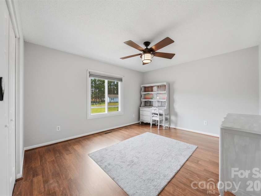 1951 19th Avenue Drive, Hickory, NC 28601.  MLS# CAR4360465, YatesRealty ID 6810. 
