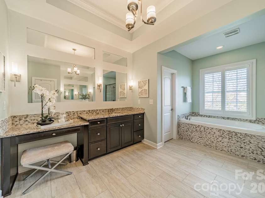 304 Tallow Tree Court, Waxhaw, NC 28173.  MLS# CAR4358715, YatesRealty ID 6812. 